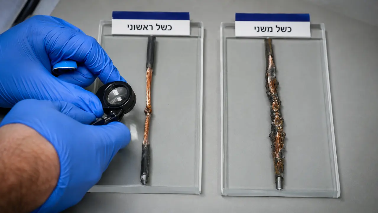 איך חוקרים חשד לקצר חשמלי כסיבת דליקה?